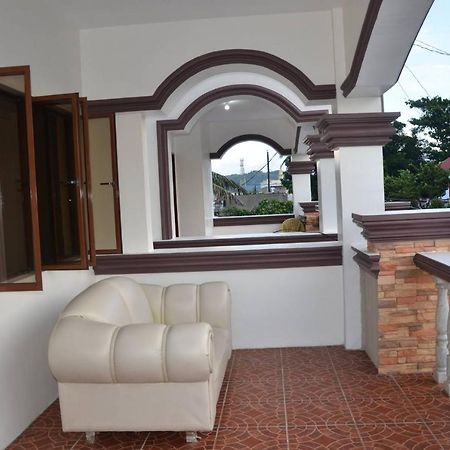 Florabells Iraya Guest House - Batanes Basco Exterior foto
