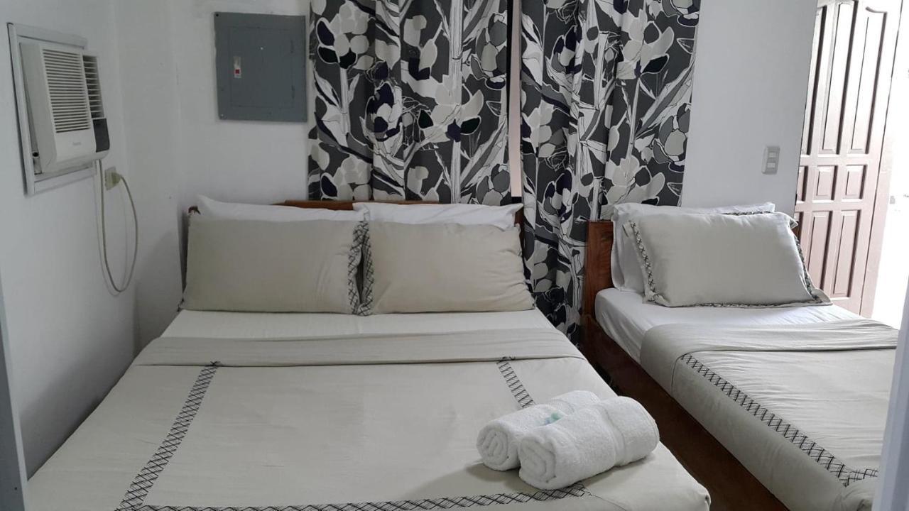 Florabells Iraya Guest House - Batanes Basco Exterior foto